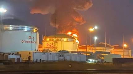 Удар украинского беспилотника назван наиболее вероятной причиной возгорания резервуаров с топливом в Тамани