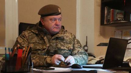 Порошенко в очередной раз "обнаружил" на границе российские войска