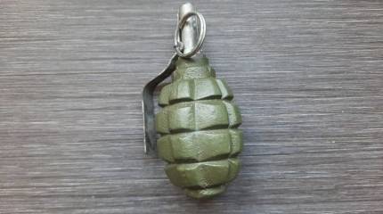 Украинские военные устраивают ловушки при помощи ручных гранат в «гирляндах»