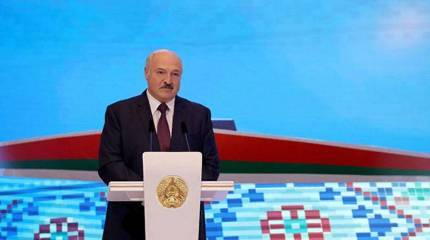 Лукашенко о Путине: Я понимаю, что воевать для сохранения Беларуси ты не можешь