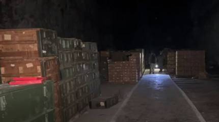 Бойцы ЧВК «Вагнер» показали захваченные подземные склады с оружием в соляных шахтах под Соледаром