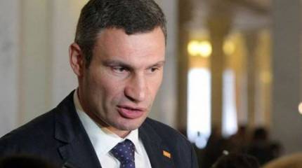 Кличко: зелёная вода, подаваемая в дома киевлян, безвредна