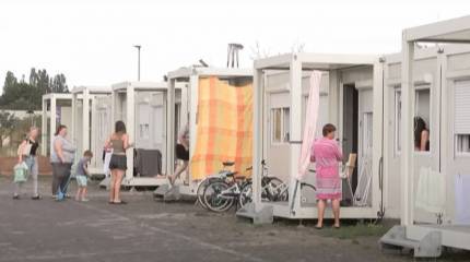 Украинские беженцы в ФРГ возмущены карантинными мероприятиями в палаточном городке из-за ветрянки