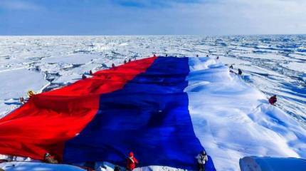 Борьба за хребет Ломоносова: Россию пытаются вытеснить из Арктики