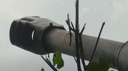 Показаны кадры попадания российского боеприпаса «Краснополь» в пункт дислокации ВСУ в Харьковской области