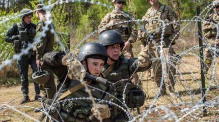 Инструкторы из США: украинские военные не знают ничего, а мы хотим, чтобы они походили на «зелёных человечков»