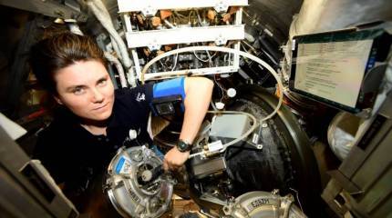 «Роскосмос»: На МКС произошло повреждение обшивки космического корабля «Союз МС-22»