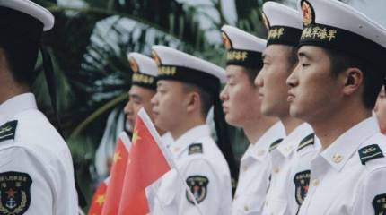 СМИ Британии: Запад принимает меры в связи с переходом экономики КНР на военные рельсы