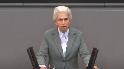 Глава оборонного комитета Бундестага Агнес Штрак-Циммерман: Французы много чего обещают Украине, но мало делают