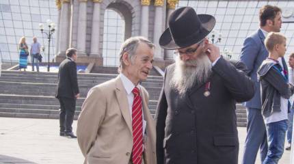 Порошенко назначил Джемилева главным по антикоррупционной политике