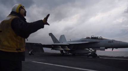 Конкуренция МиГ-29К для авианосцев Индии: Корпорация Boeing тестирует F/A-18 Super Hornet на взлёт с трамплина