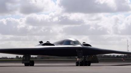 В ВВС США: Создаваемый стратегический бомбардировщик B-21 Raider без труда преодолеет любую систему ПВО