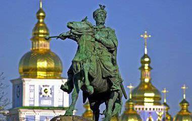 Политолог Владимир Жарихин: «Может произойти разрушение украинской экономики»