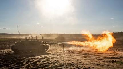 «Урок украинской войны»: немецкие танки обзавелись противодроновой сеткой