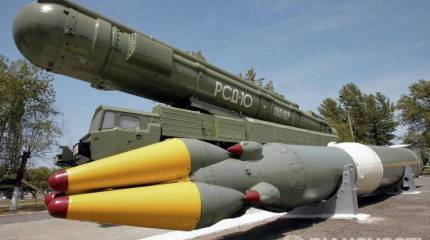 Эксперт: Вашингтон пытается заставить Россию продолжить переговоры по РСМД