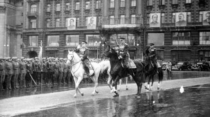 Слова о войне не под звуки парада