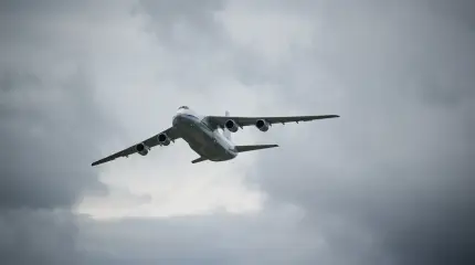 В Иран прибывают военные грузы из России и Китая