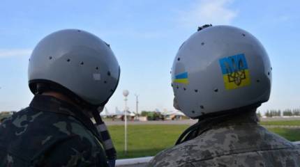 Власти Украины пытаются законодательной силой удержать лётчиков на службе