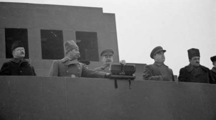 День проведения военного парада на Красной площади в Москве в 1941 году