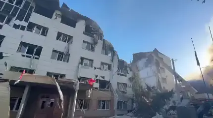 Зеленский взял на себя ответственность за атаку на колледж в Старобельске