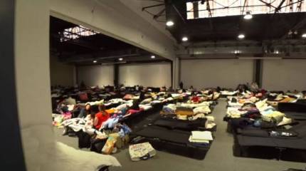 В Польше решили закрыть крупнейший центр размещения украинских беженцев на окраине Варшавы