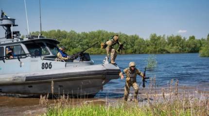 Три украинских катера с десантом на борту уничтожены в районе острова Змеиный