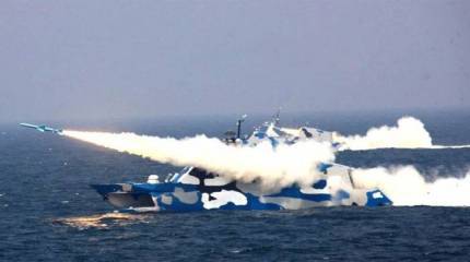 Эксперты обсуждают "неправильный" камуфляж ракетных катеров Китая