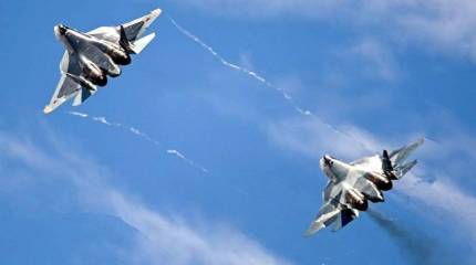 Эффектный боевой разворот пары Су-57 попал на видео