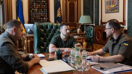 Зеленский намерен добиться от стран НАТО помощи в перехвате российских ракет над украинской территорией