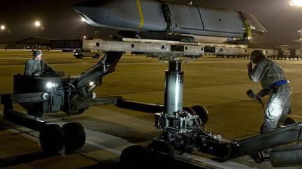 ВВС США получили первую партию серийных КР JASSM-ER