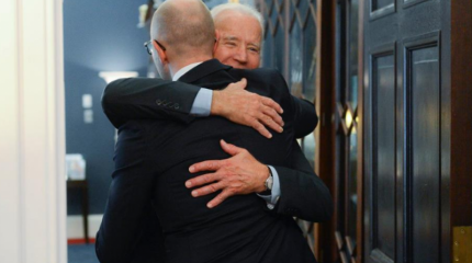 Политики в Киеве снова начали примеряться к президентскому креслу