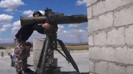 Случай один на миллион: птица спасает танк от ПТУР