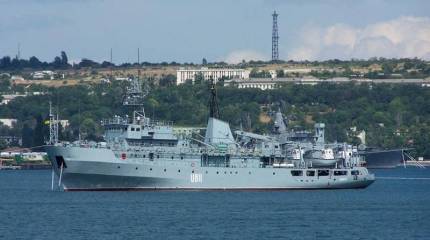 «Столкнулось с неизвестным объектом»: Судно ВМС Украины U-811 «Балта» получило повреждение в Чёрном море