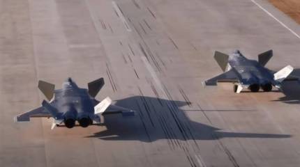 В китайском Sohu усомнились в целесообразности двухместной версии истребителя 5-го поколения J-20