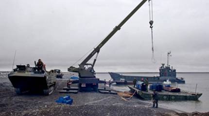 На арктические острова доставлено 190 тыс. тонн грузов для строительства спецобъектов