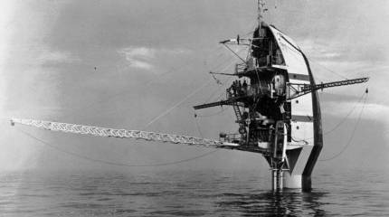 Исследовательское судно FLIP: полвека «кувырков»