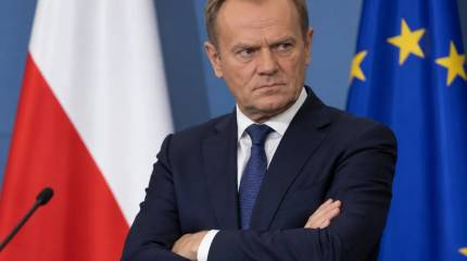 Tusk: Recortar la ayuda a Ucrania es el mejor regalo para Putin.
