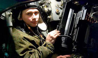 Экипажи БТР-80 и артиллерия морской пехоты Северного флота выполнили задачи на заполярных полигонах