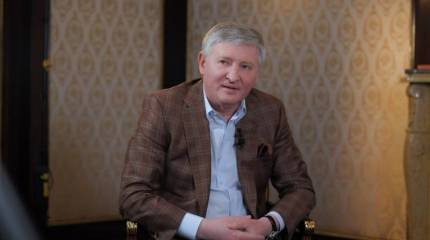 Покинувший Украину бизнесмен Ринат Ахметов намерен вернуться и посетить Донбасс