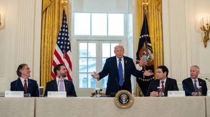 «Мне теперь не нужно думать о мире»: Трамп написал в Осло по поводу «Нобелевки»