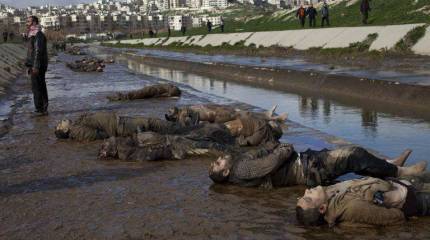 Геополитическая мозаика: сбрасыватели плюшевых мишек на Белоруссию получили премию, а Хиллари Клинтон признала себя яркой ролевой моделью