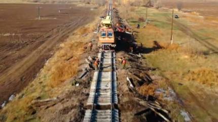 Россия и Иран обсудили завершение строительства железной дороги Решт-Астара, способной стать альтернативой для перевозки грузов по Суэцкому каналу