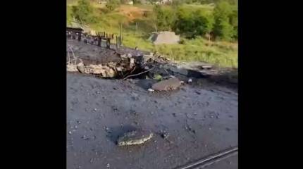 Попытка изоляции района боевых действий: Российские ВКС нанесли удар по мосту через реку Волчья на границе ДНР и Днепропетровской области