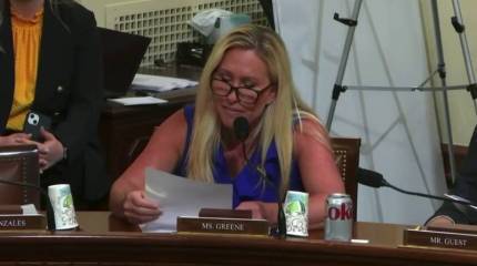 Член конгресса США: Вашингтон бьёт в барабаны войны