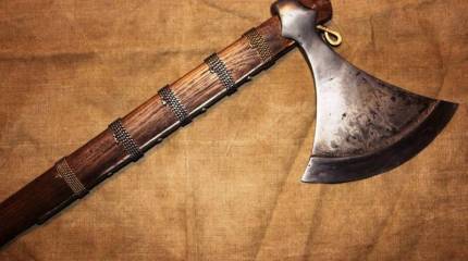 5 самых грозных боевых топоров