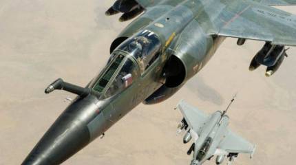 Французы нанесли массированный авиаудар по игиловской «столице» в Сирии