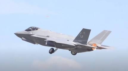 В китайской прессе сравнили новые истребители из АТР