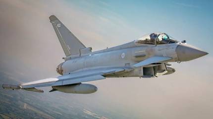 Западная пресса: китайский беспилотник выдал себя за британский истребитель