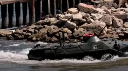 Морская пехота Северного флота ВМФ России провела учения по отработке высадки десанта в Херсонской области