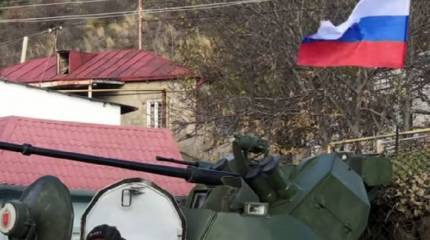 Минобороны РФ: В Нагорном Карабахе обстреляли автомобиль российских миротворцев, военнослужащие погибли